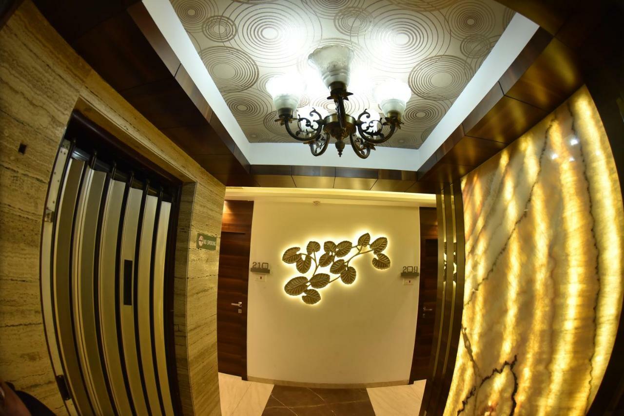 Hotel Manama Мумбаї Екстер'єр фото