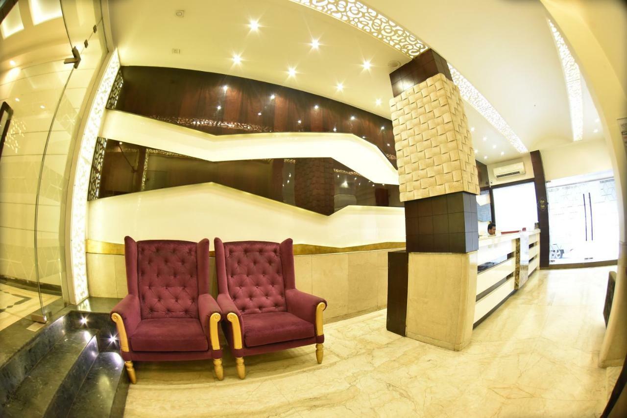 Hotel Manama Мумбаї Екстер'єр фото