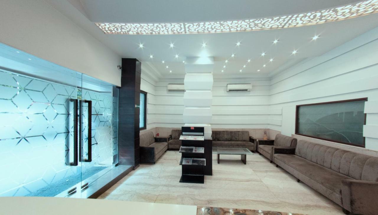 Hotel Manama Мумбаї Екстер'єр фото