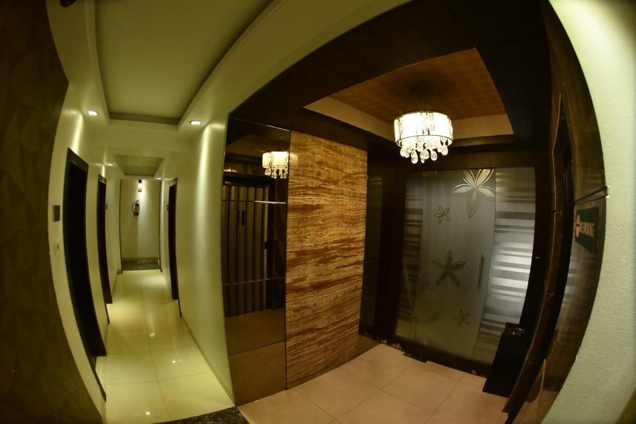 Hotel Manama Мумбаї Екстер'єр фото