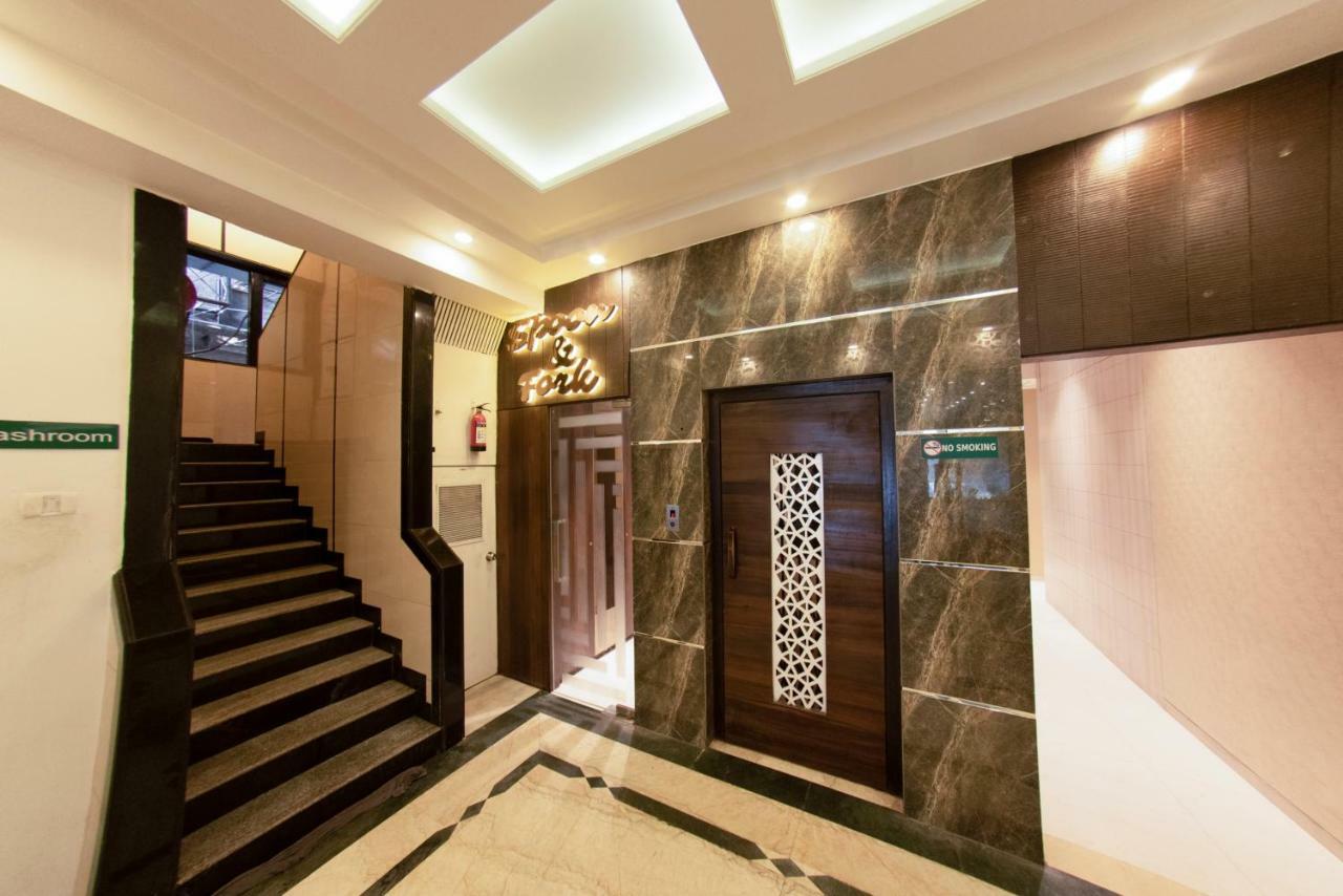 Hotel Manama Мумбаї Екстер'єр фото