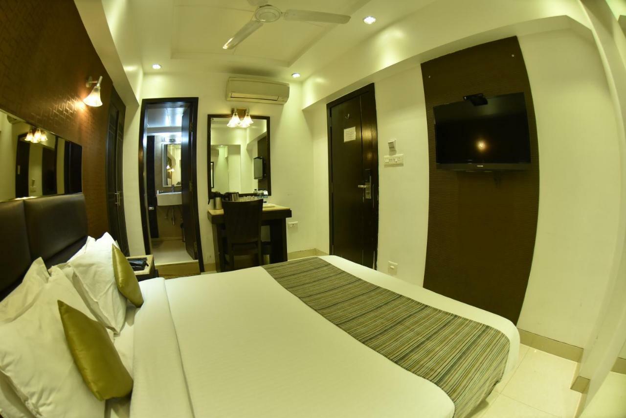 Hotel Manama Мумбаї Екстер'єр фото